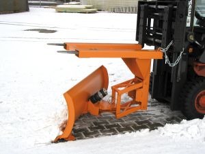 Nivellerende sneeuwschuiver SCH-P-S 210 met stalen schraper